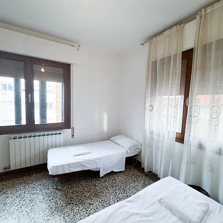 Bella Venezia Homestay *